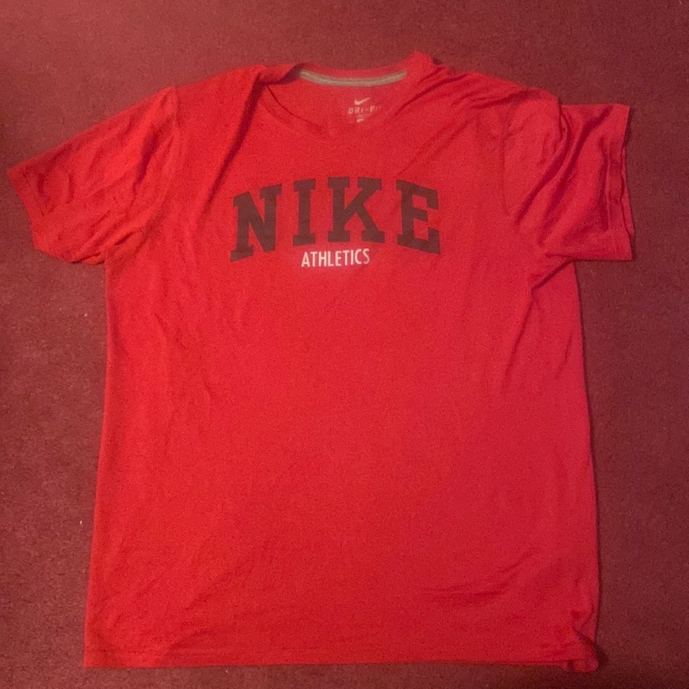 Nike dri- fit tshirt. Size L